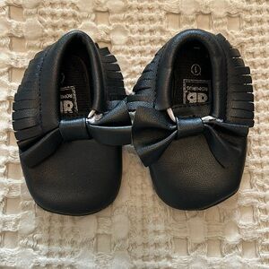 Black leather Baby moccasins